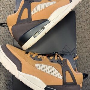 Jordan Spizike Low Flax - Tan and Dark Brown Sneakers